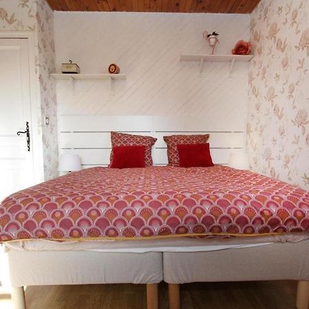 Bed and Breakfast La Galaveyson Le Grand-Serre Esterno foto